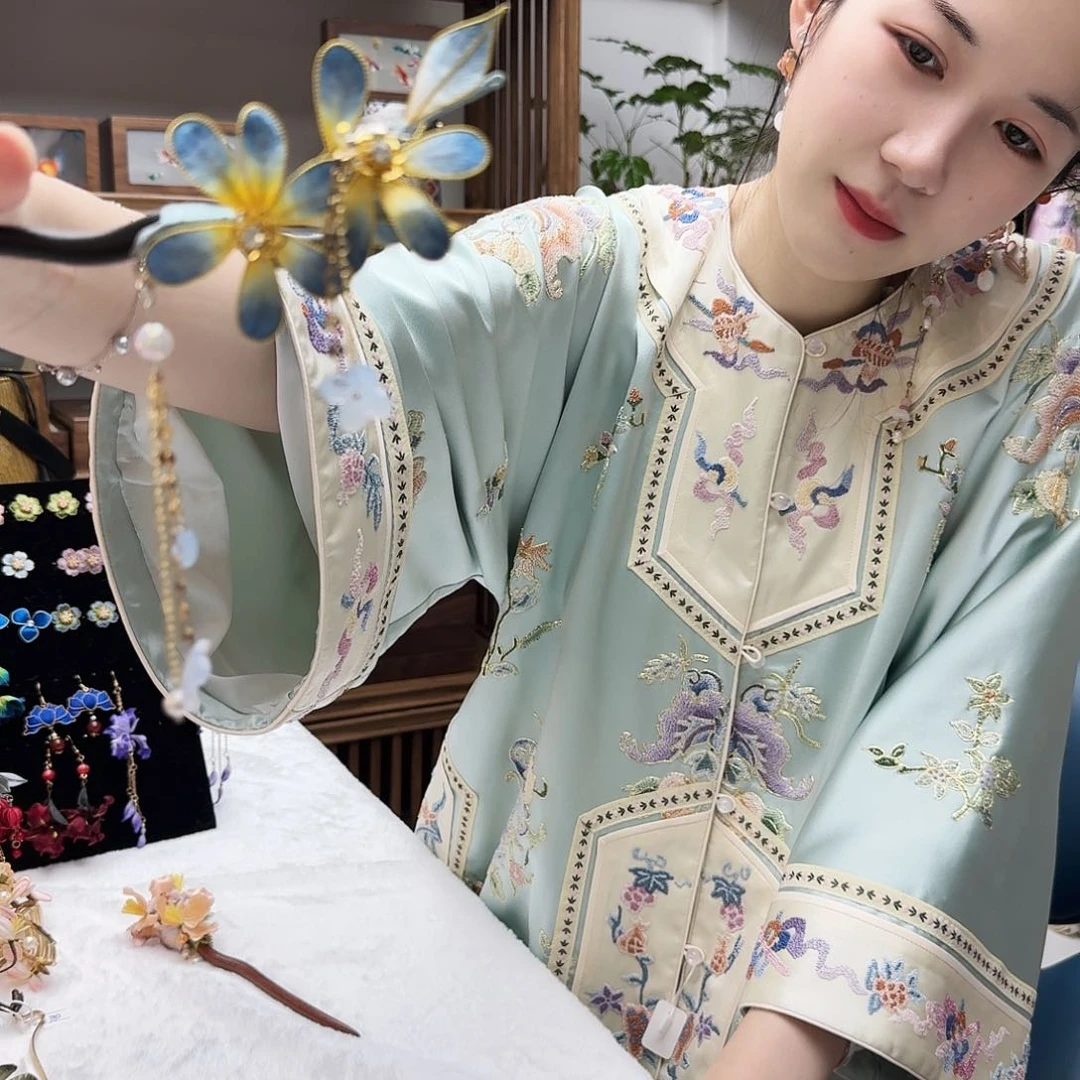 织绣真丝黑檀木发簪