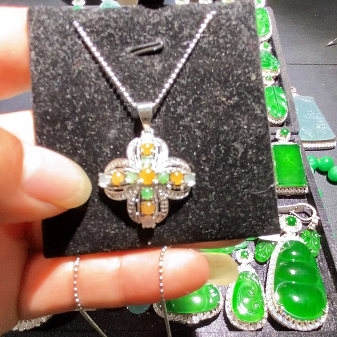 翡翠未镶嵌吊坠(不含链)A货翡翠6