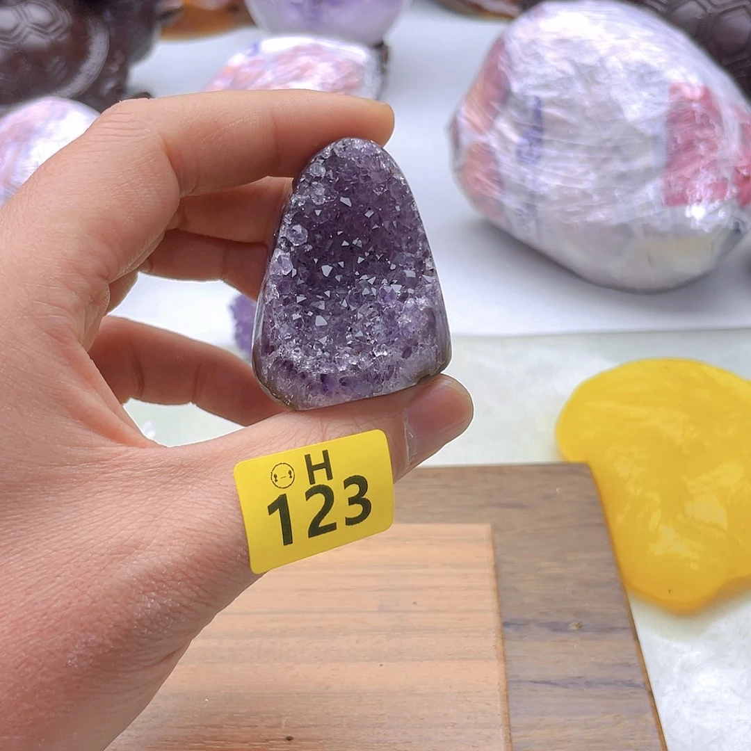 紫晶大型摆件（非配饰）未镶嵌