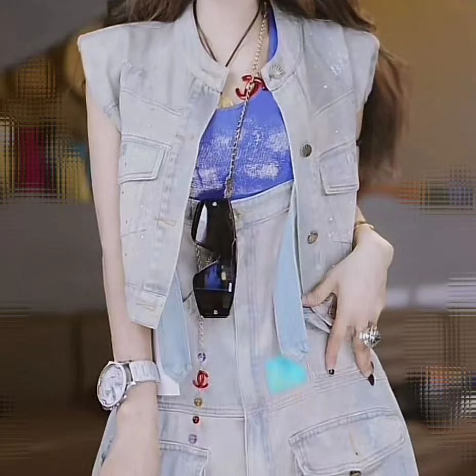 牛仔短款无袖马甲