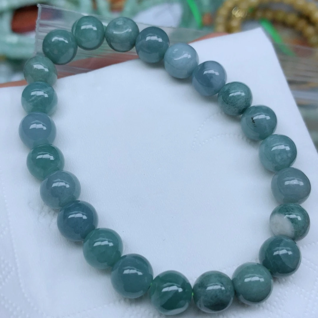 翡翠未镶嵌颈饰手串