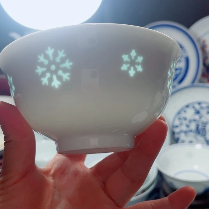 青花玲珑5寸饭碗雪花雕刻