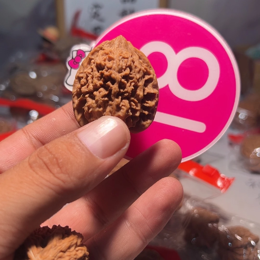 白***白文玩核桃，粉色18号