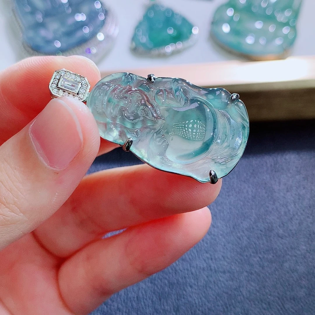 颈饰未镶嵌翡翠翡翠