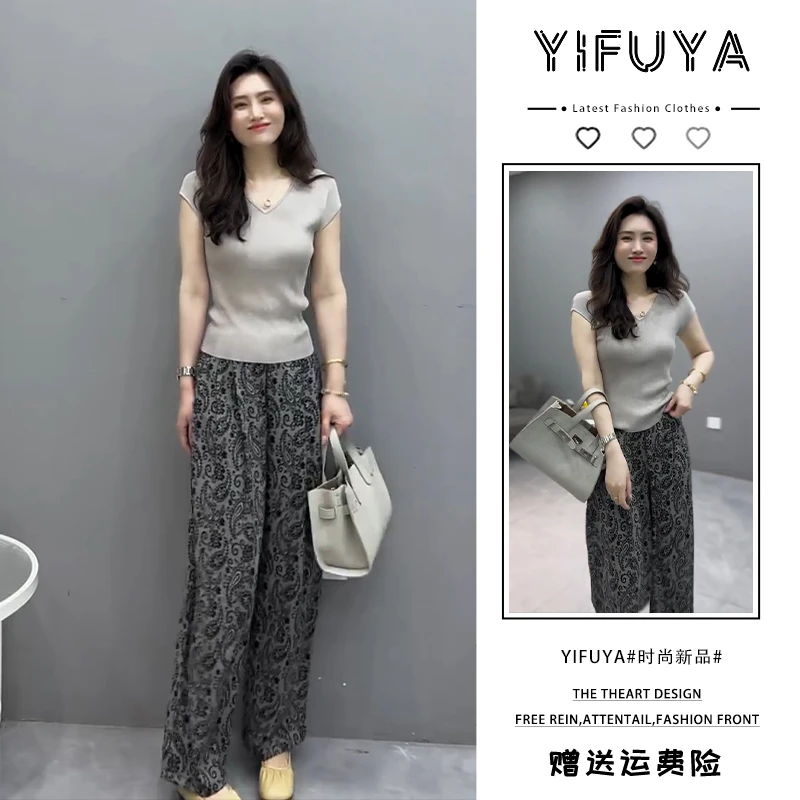 夏季气质女神范高级感显瘦灰色短袖上衣碎花休闲裤炸街时尚两件套