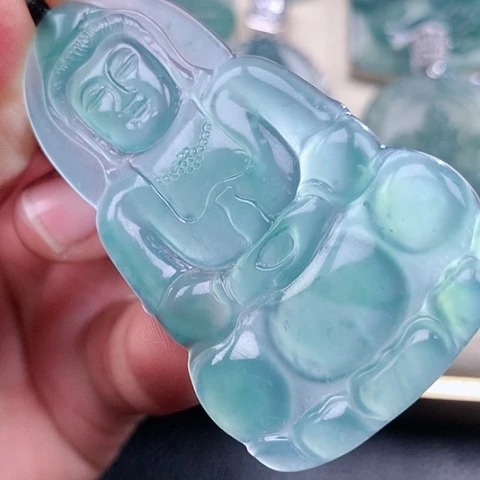 【闪购商品】翡翠颈饰未镶嵌天然翡翠