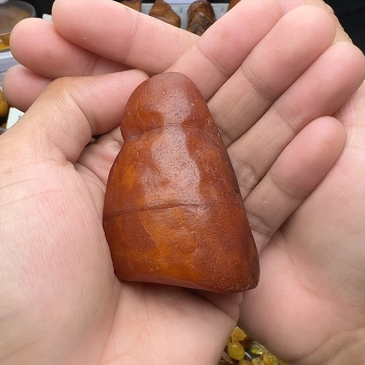 琥珀未镶嵌裸石天然蜜蜡吊坠