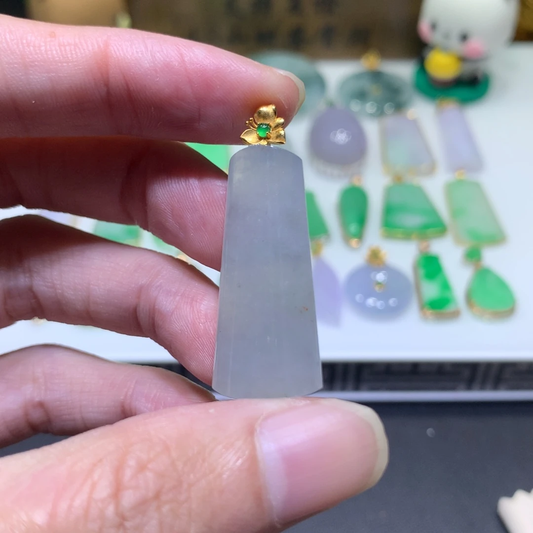 翡翠18K金镶嵌吊坠(不含链)