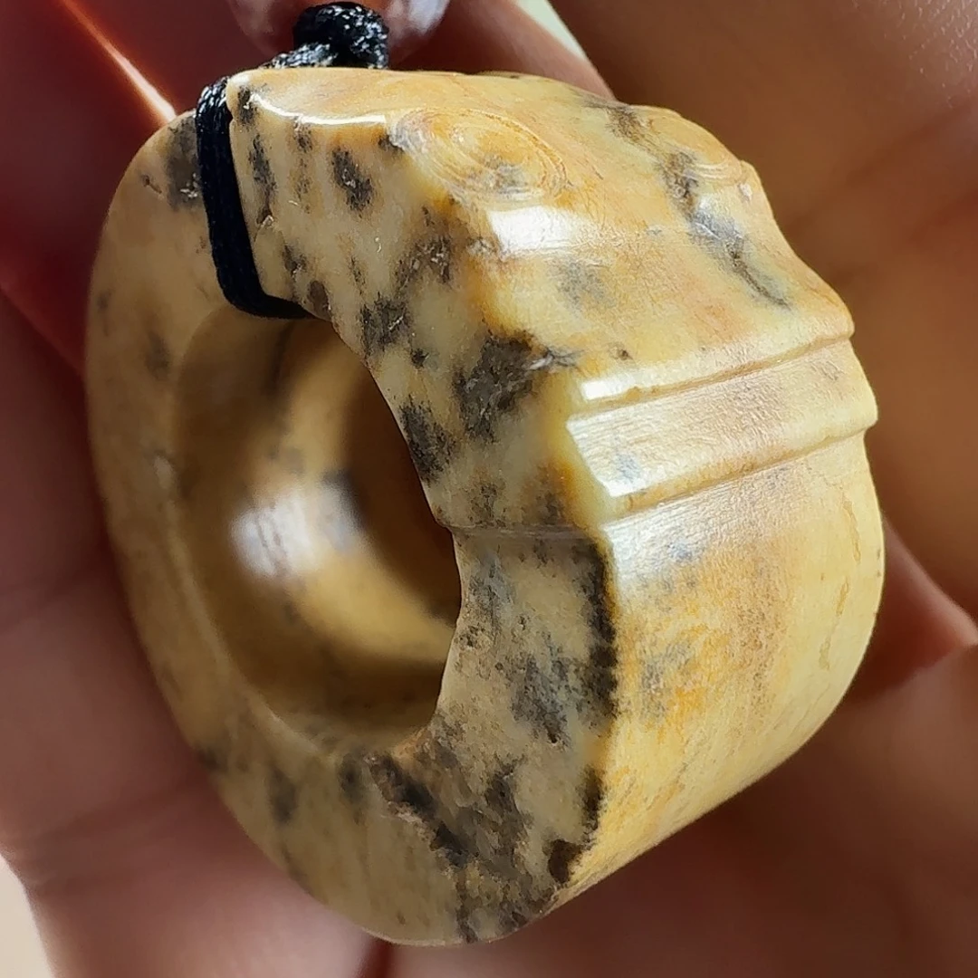 大***福琉璃手工艺品精美器物釉色浑厚