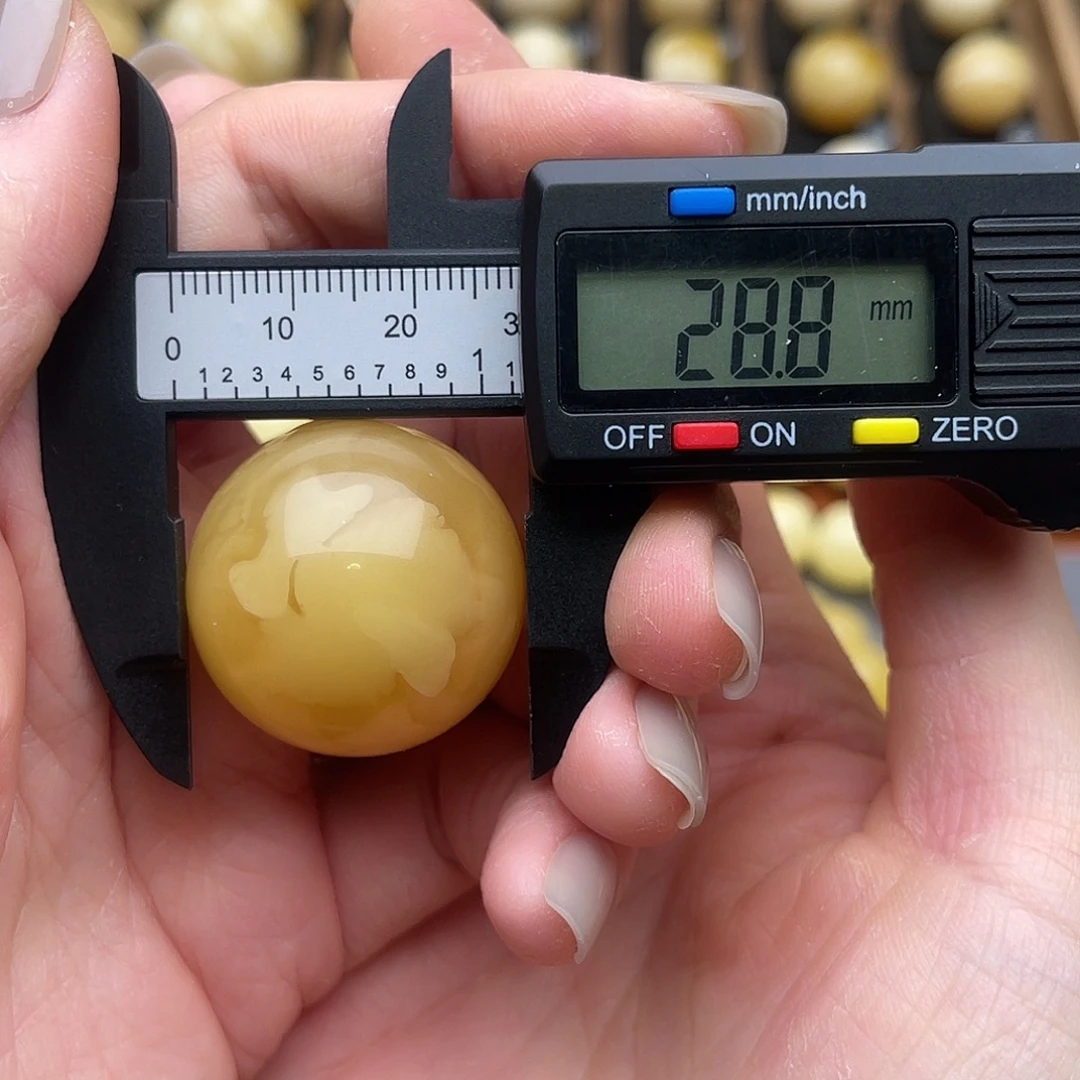 琥珀未镶嵌裸石蜜蜡蜜糖色满蜡圆珠