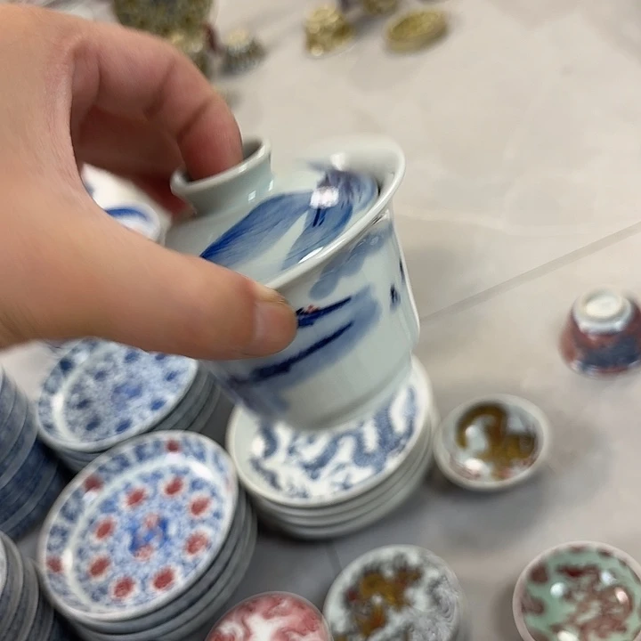 瓷片手工手绘山水二才马蹄盖碗