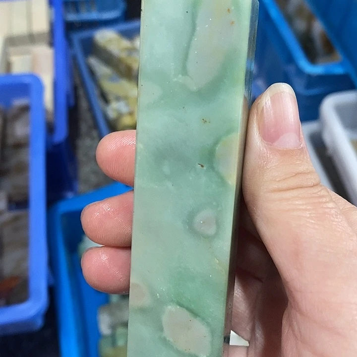 云南石偏远满百包邮