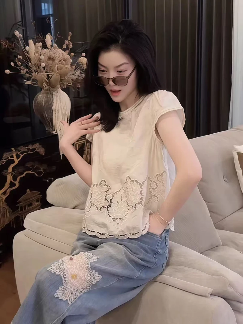 法式复古蕾丝拼接镂空短袖衬衫女款2025新款夏季简约显瘦百搭上衣