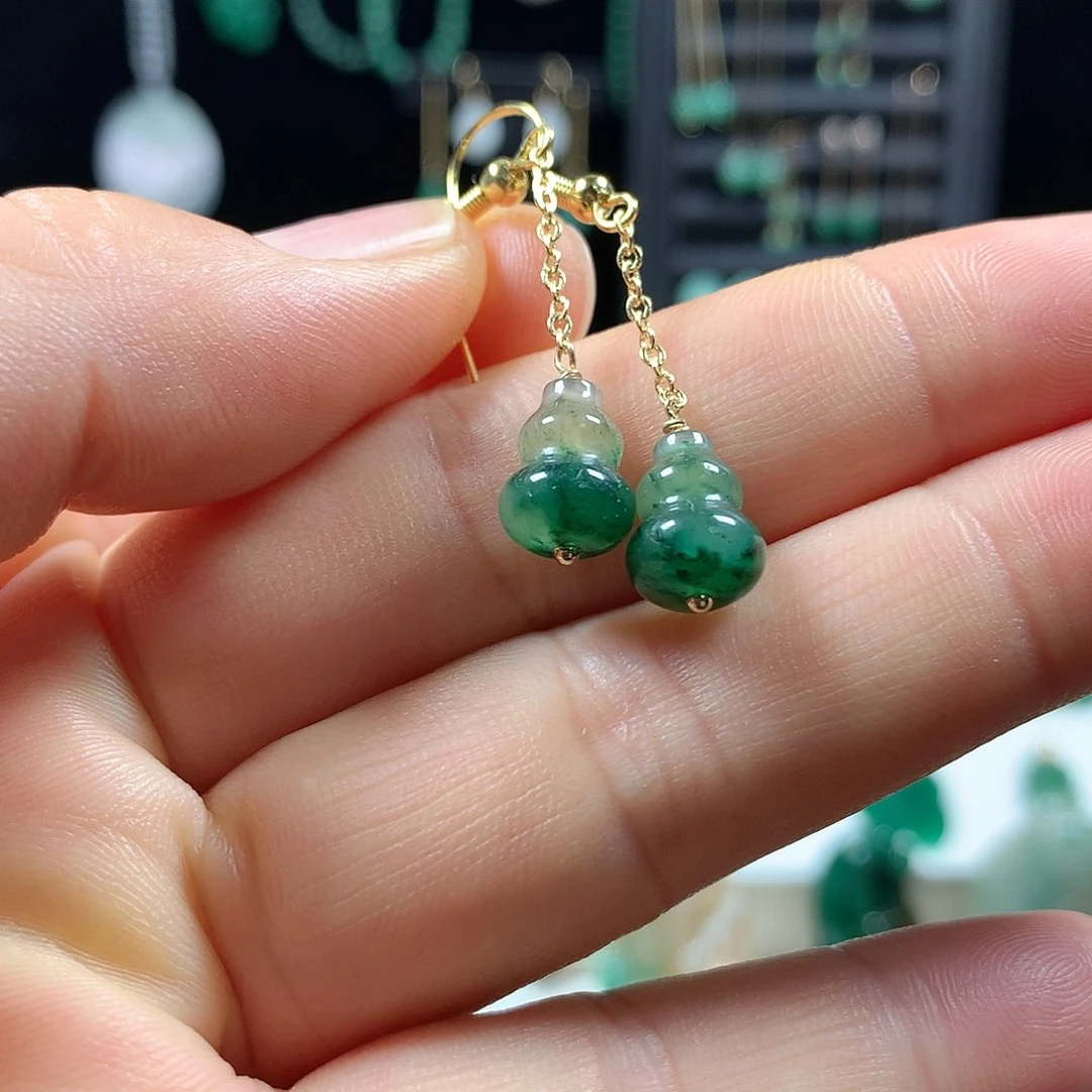 未镶嵌独山玉颈饰