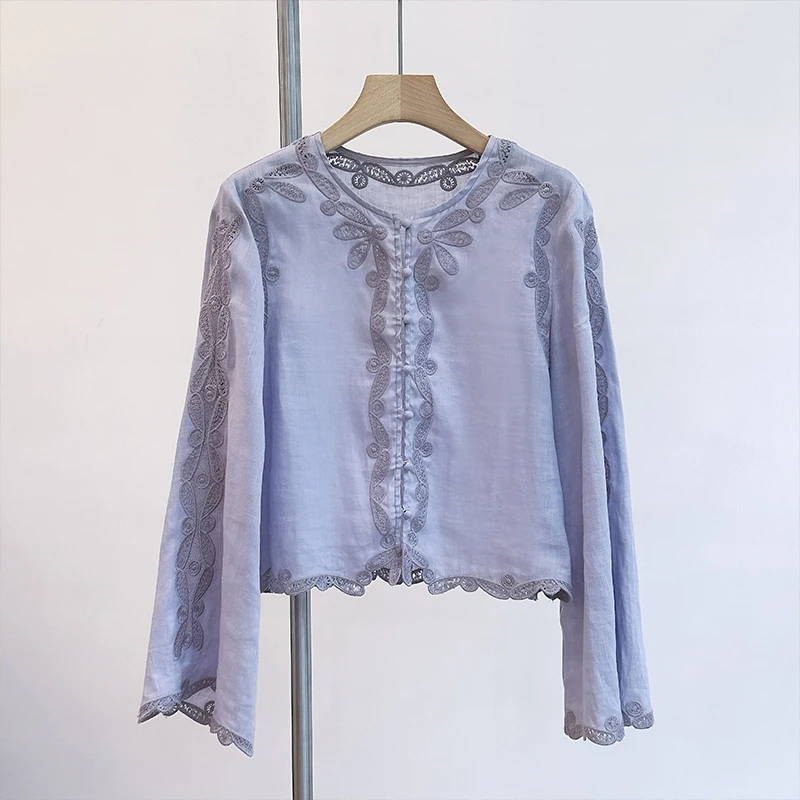 45CS3486复古优雅镂空刺绣长袖衬衫女夏喇叭袖时尚设计感小众上衣