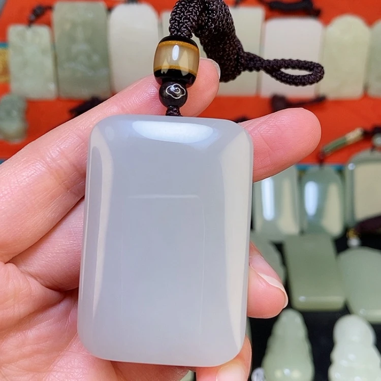 【闪购商品】颈饰未镶嵌和田玉