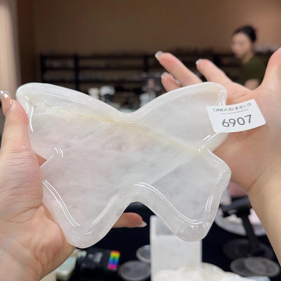 石材A****e白水晶大蝴蝶6907