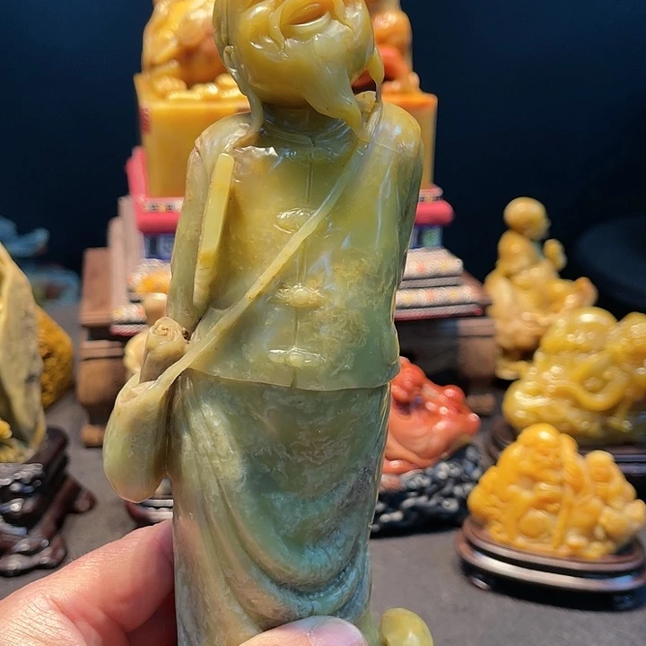 寿山石用****8艺术品市场