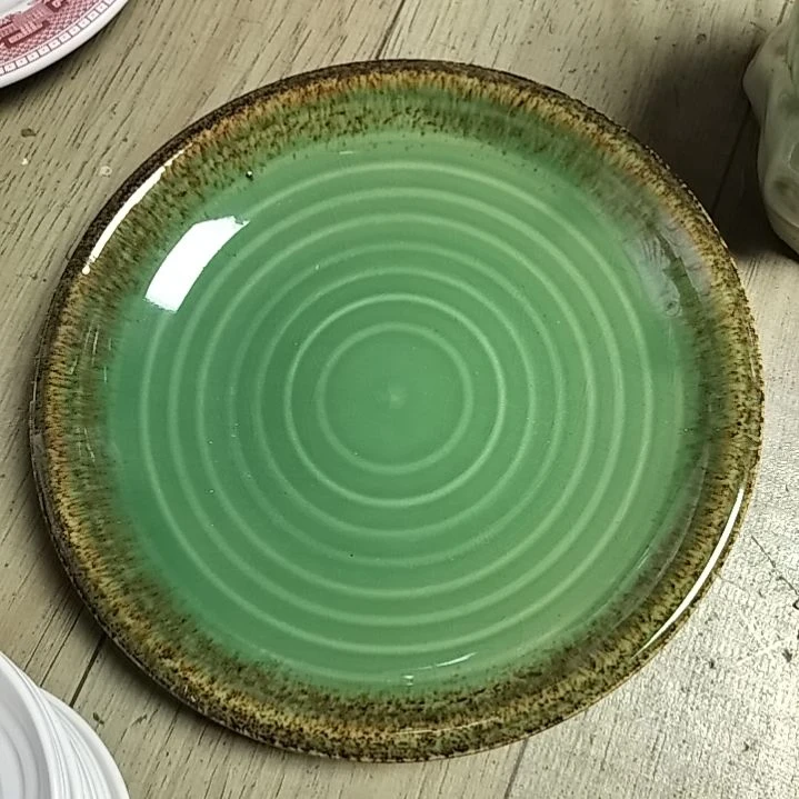 盘瓷片陶瓷杯盘壶碗都有