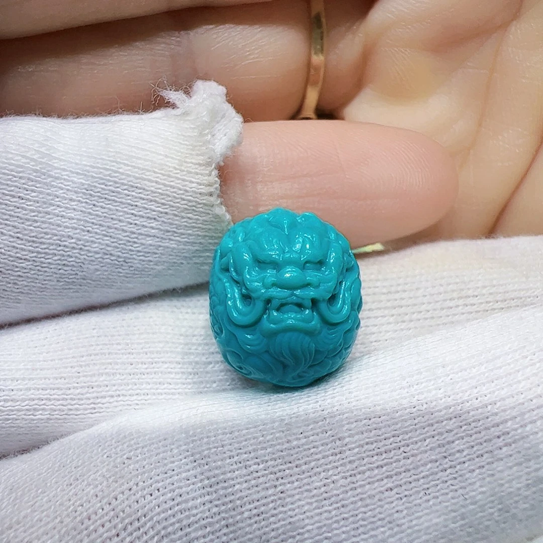 绿松石未镶嵌颈饰