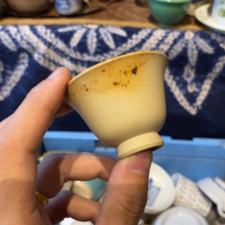 瓷片流**地瓷器瓷器瓷器