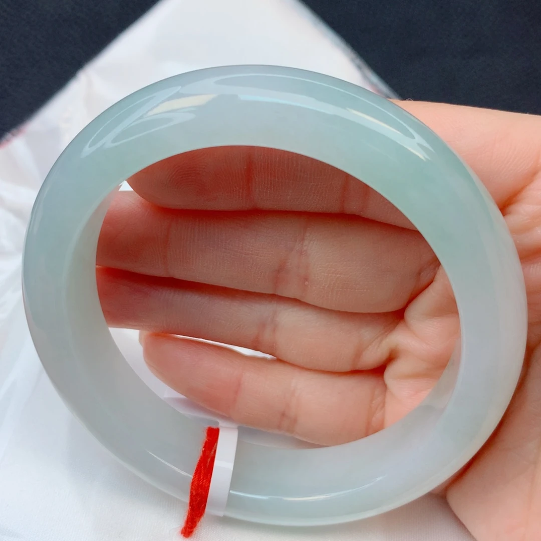 翡翠未镶嵌手镯56-57糯冰晴绿