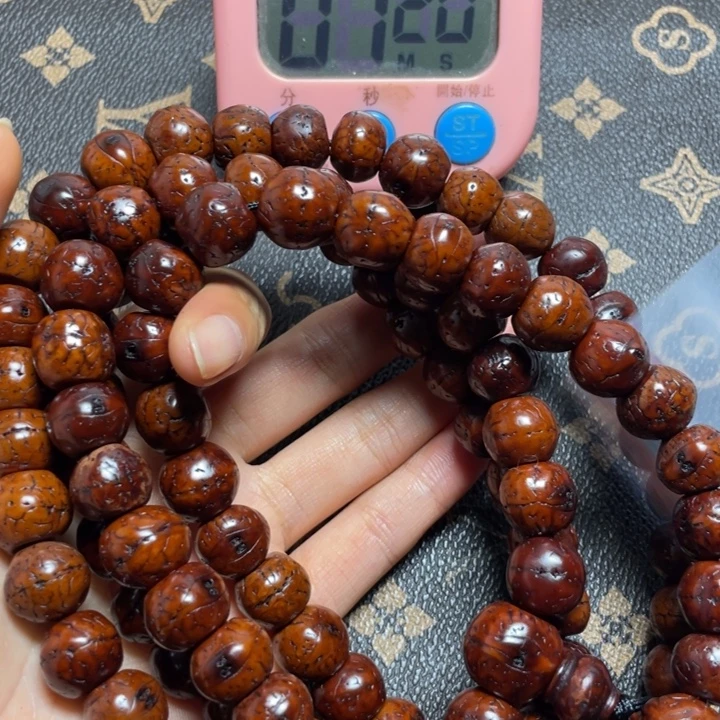 杨***，藏式风格设计风格