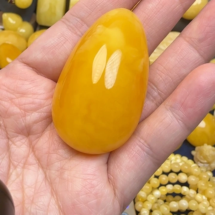 未镶嵌颈饰蜜蜡天然蜜蜡