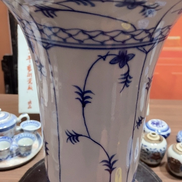 摆件陶瓷工艺美术品的东西