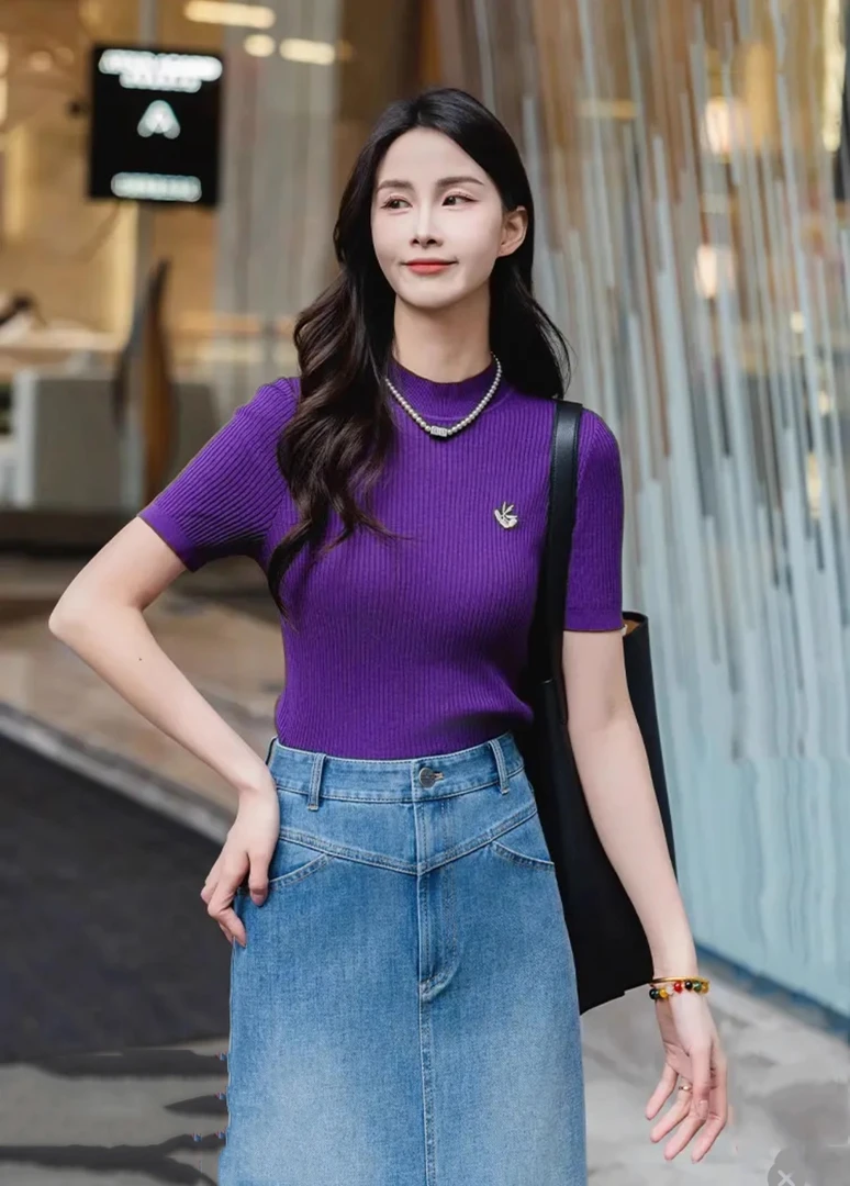 【商场同款】2025新款女装修身刺绣莱赛尔针织短袖T恤1399715