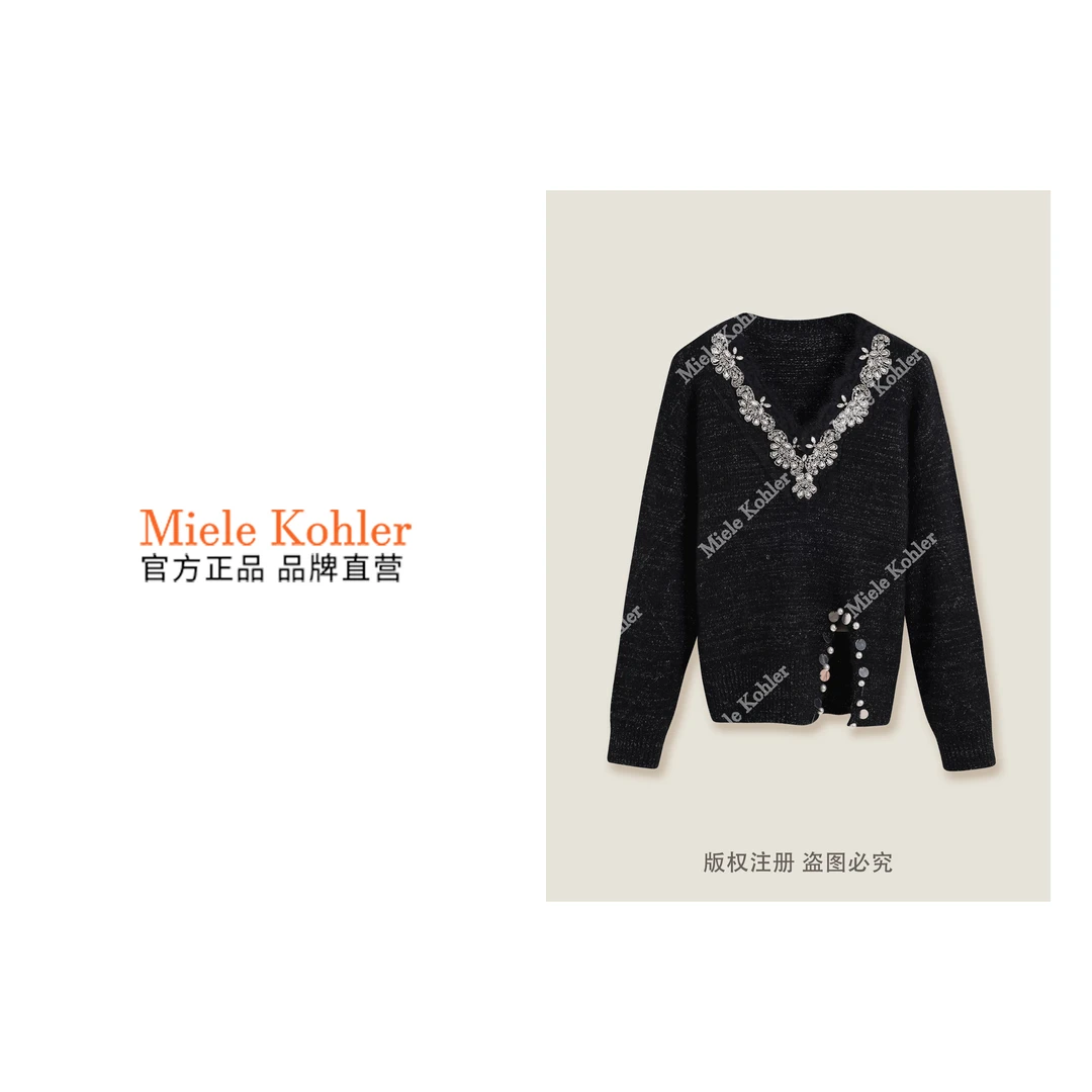 重工镶钻蕾丝领口设计女士厚款毛衣MKKQ33928【澳门小源同款】