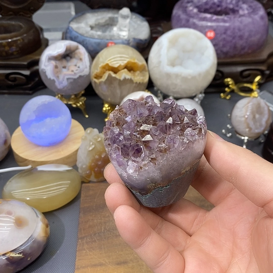 未镶嵌摆件紫晶紫钛手捧花