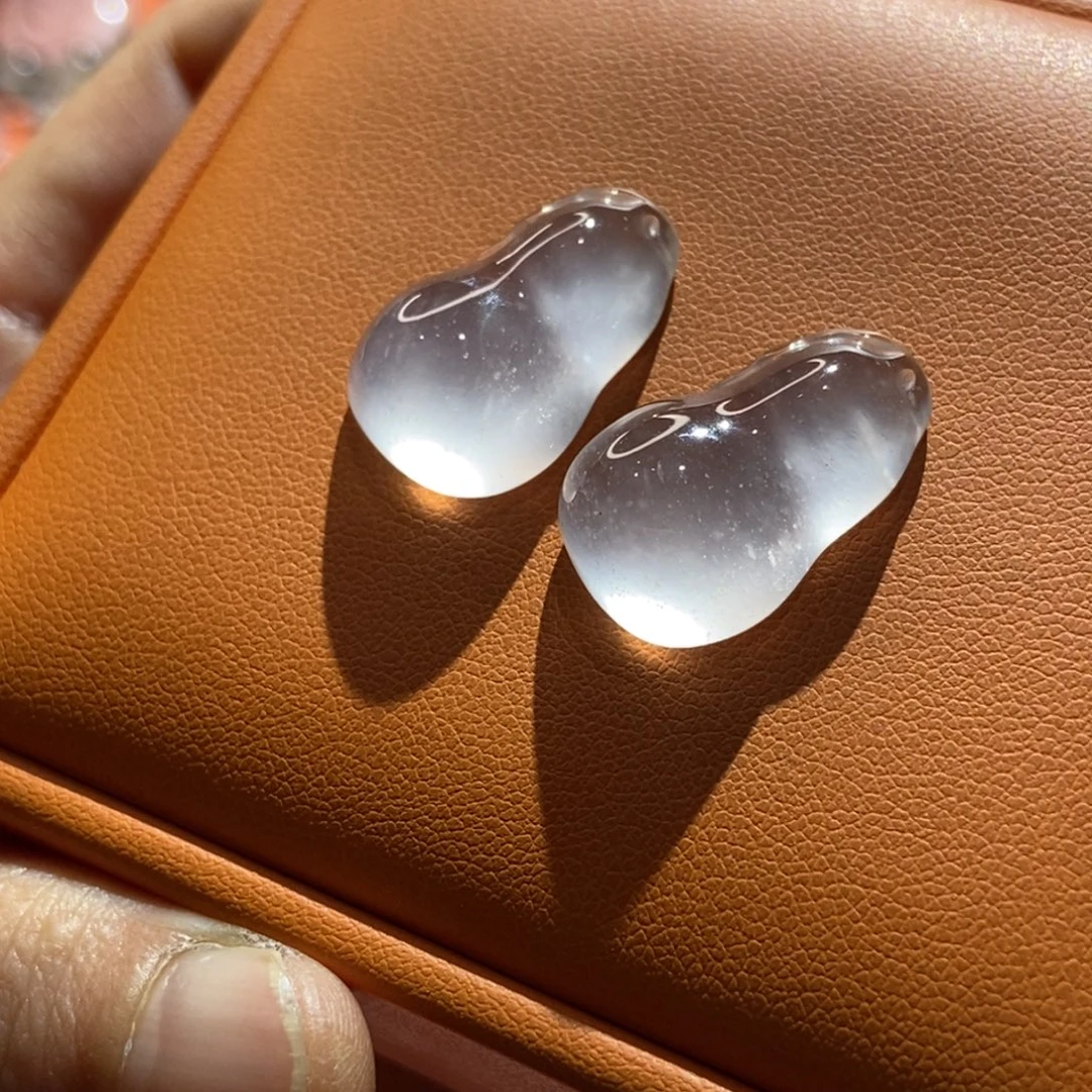 石英质玉未镶嵌颈饰