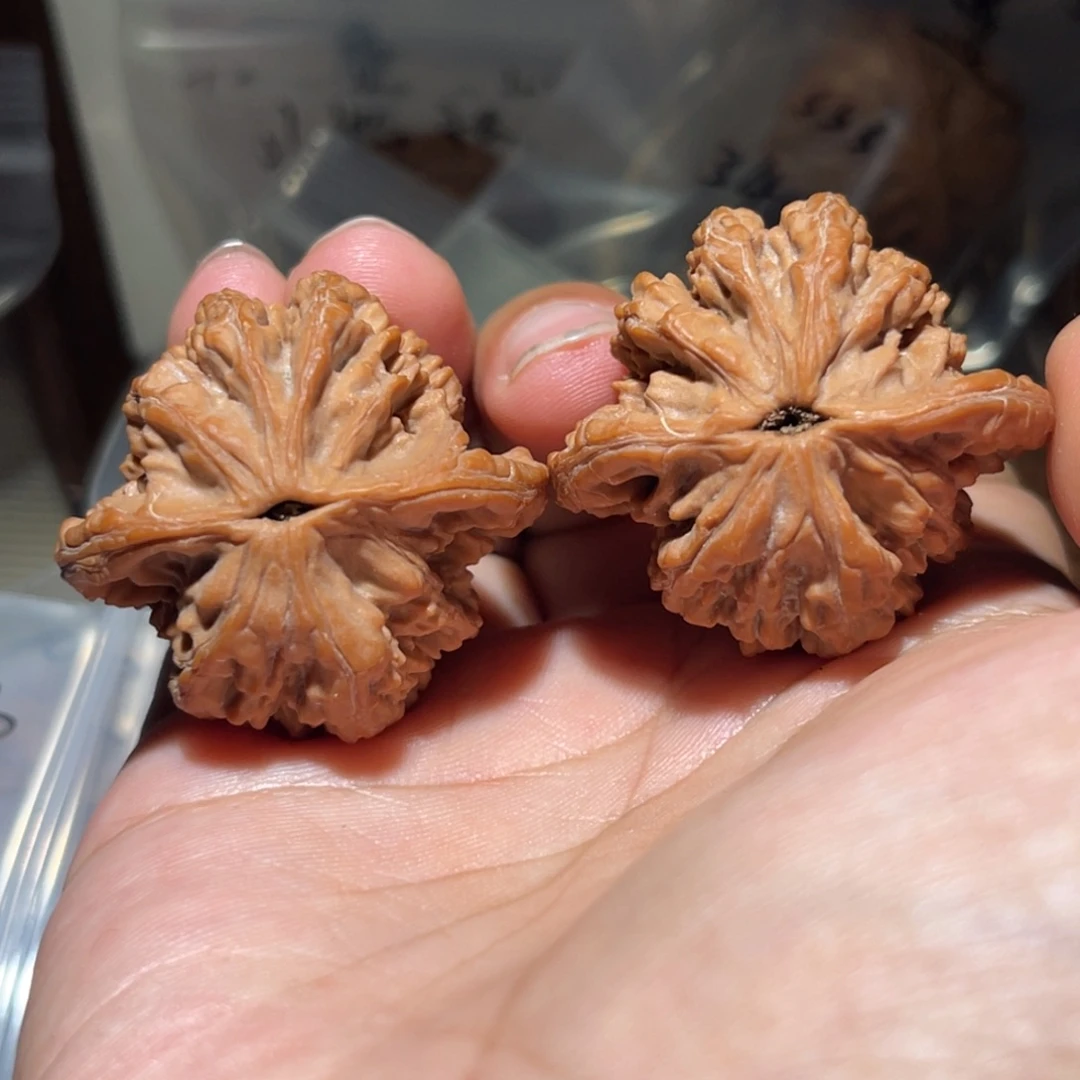＇***?文玩核桃吊坠39虎头核桃
