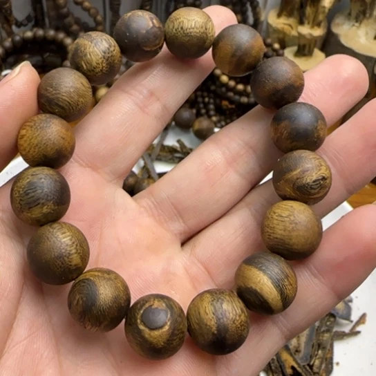 沉香沉香碎屑绿棋楠沉香1.4单圈15克➕