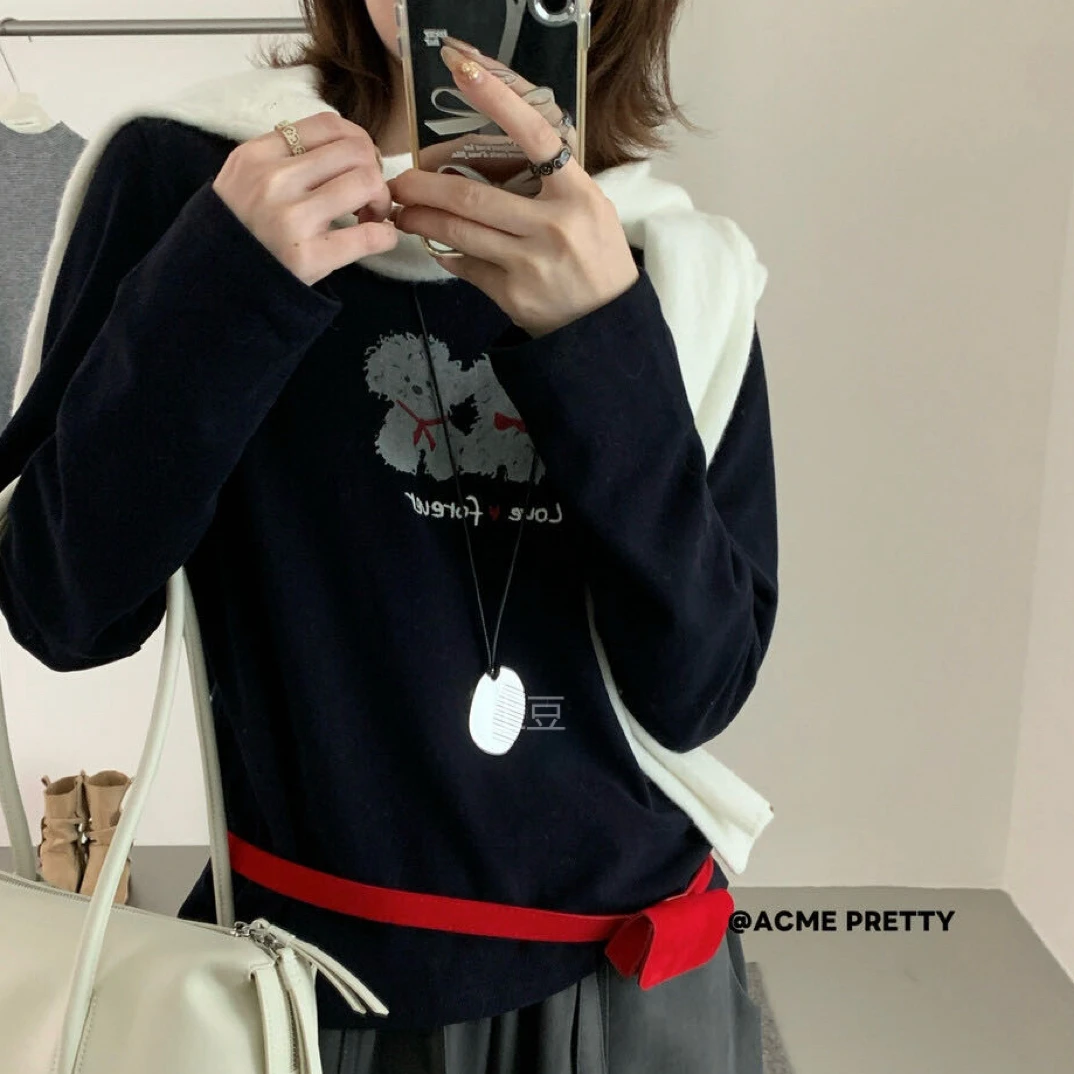 修身型长袖刺绣工装风T恤拼接针织时尚