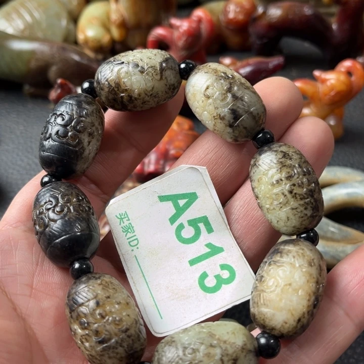 和田玉颈饰未镶嵌亦*我