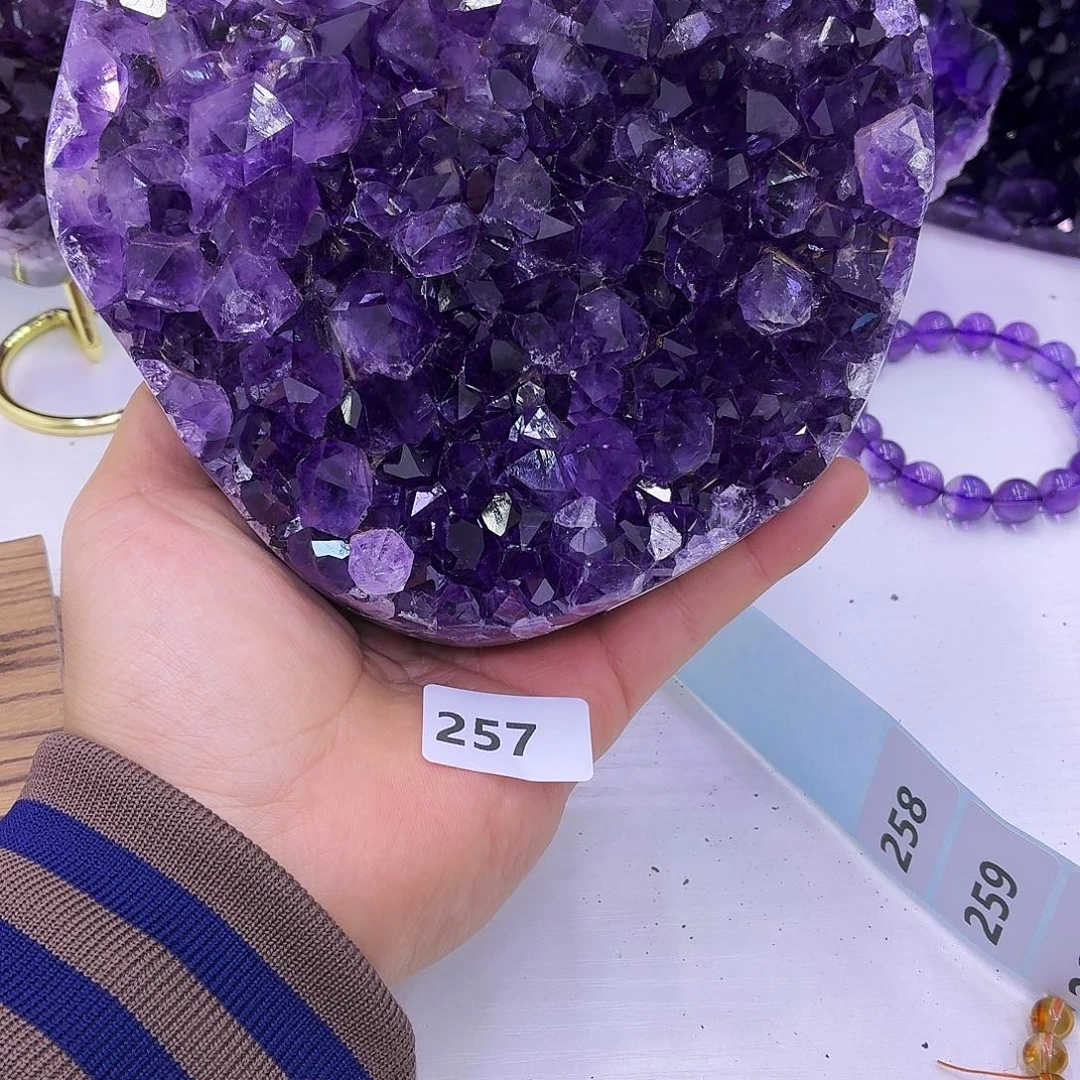 未镶嵌大型摆件（非配饰）水晶