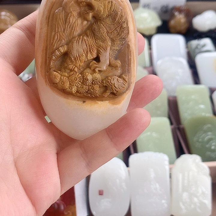 长石玉未镶嵌手把件方解石自己