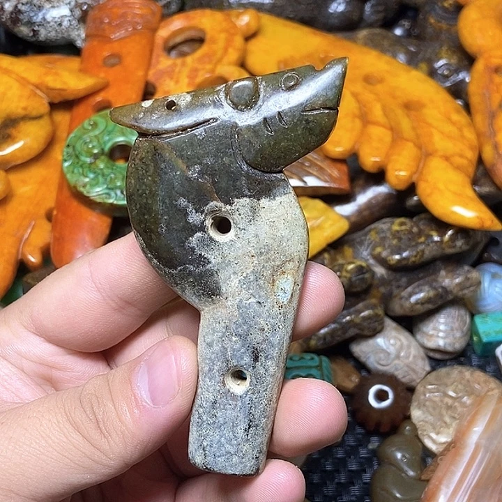 和田玉未镶嵌颈饰140