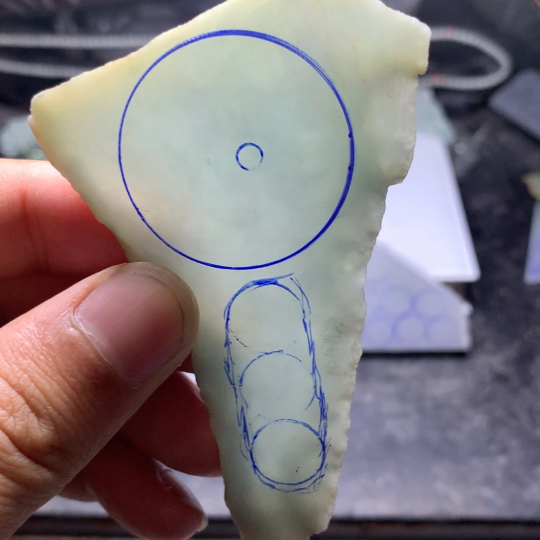 定制翡翠未镶嵌翡翠