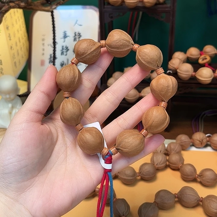 拒***聊吊坠橄榄核2224梅林铁核