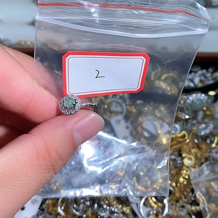 翡翠未镶嵌戒指/指环02