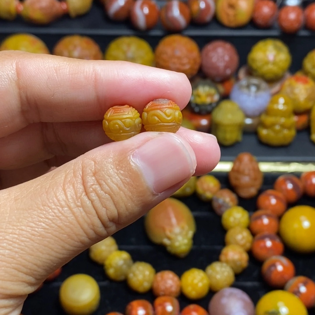 重***启玛瑙/玉髓未镶嵌战国红