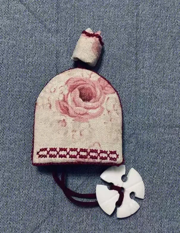 编码A520刺绣盒子（代拍链接）