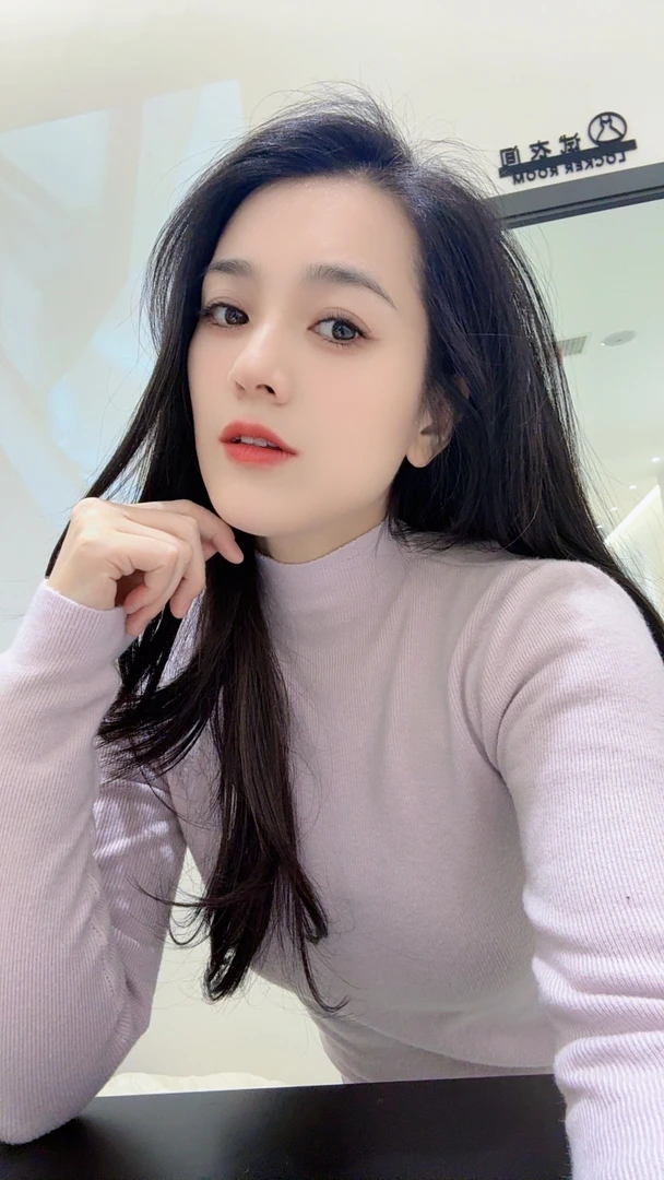 （刘敏服装）紫色平领毛衣针织百搭