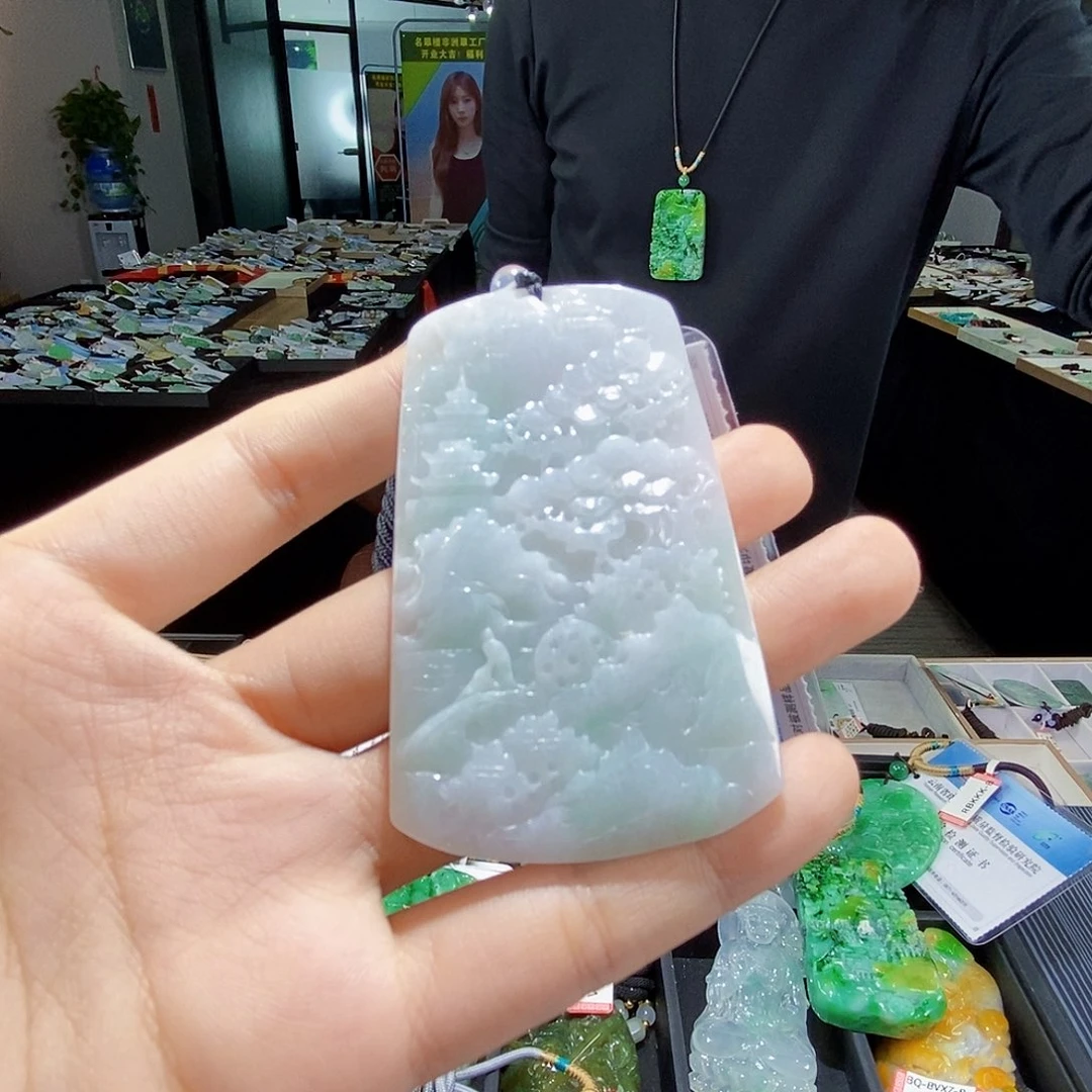 颈饰未镶嵌翡翠翡翠