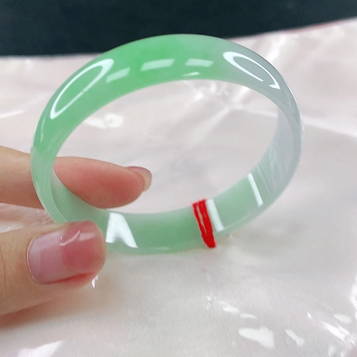 翡翠未镶嵌手镯圈53，12024