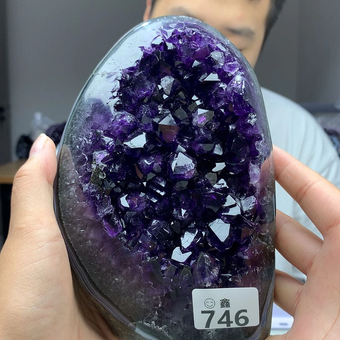 未镶嵌大型摆件（非配饰）水晶