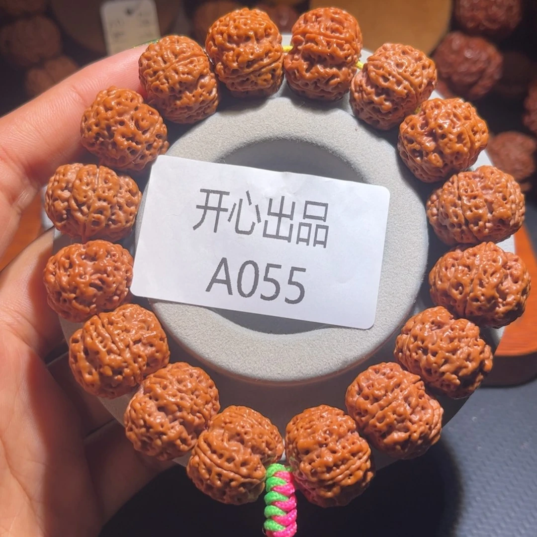 金刚菩提手串开播福利20蜂窝双龙